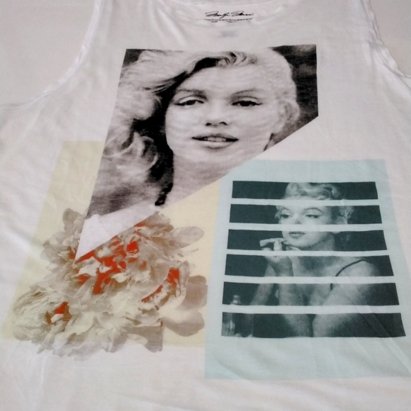 NWOT Marilyn Monroe muscle style T shirt and decorative license plate - Picture 7 of 9